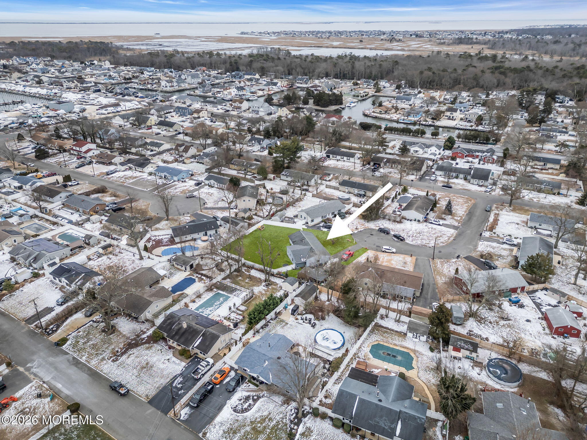 405 Decker Court Lanoka Harbor, NJ 08734 - Photo 21 of 21 an aerial view of a swimming pool and mountain view
