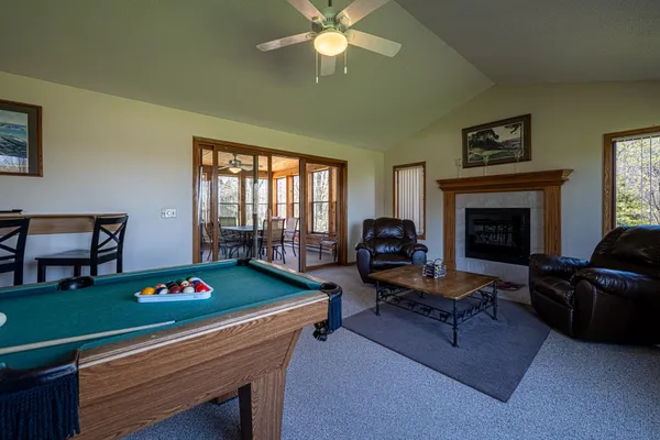 $489,000 | 1 Vista Ridge Drive, Galena, IL 61036
