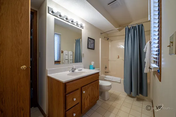 $489,000 | 1 Vista Ridge Drive, Galena, IL 61036