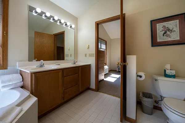 $489,000 | 1 Vista Ridge Drive, Galena, IL 61036