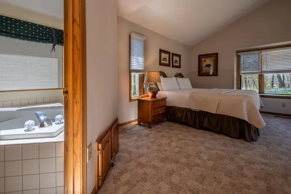 $489,000 | 1 Vista Ridge Drive, Galena, IL 61036