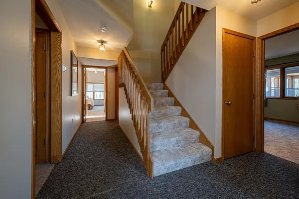 $489,000 | 1 Vista Ridge Drive, Galena, IL 61036