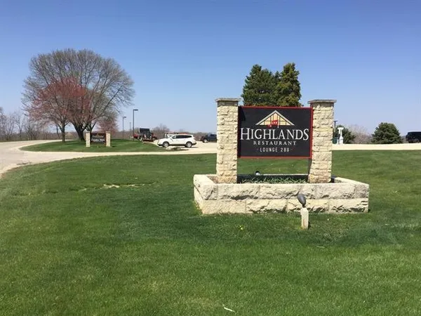 $489,000 | 1 Vista Ridge Drive, Galena, IL 61036