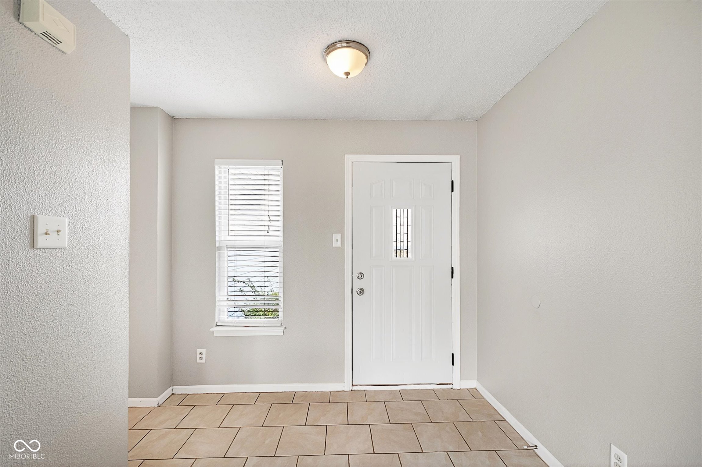 10917 Sweetsen Road Camby, IN 46113 - Photo 4 of 33