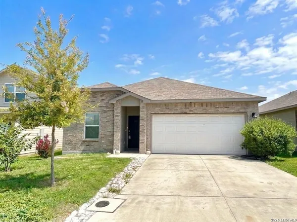 $1,675 | 7409 Capricorn Way, Converse, TX 78109