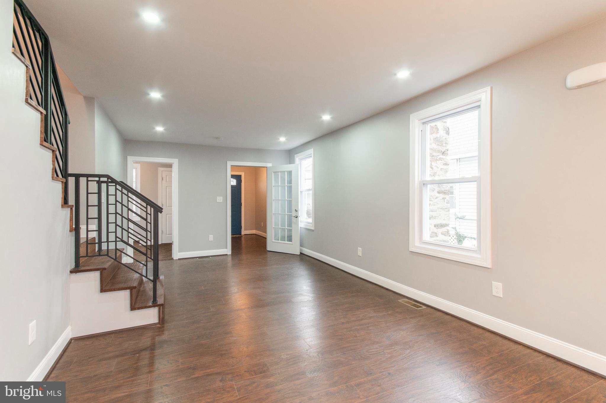 25 West Roland Road Brookhaven, PA 19015 - Photo 11 of 22 Living Room Towards Entry Foyer and Bedroom 1