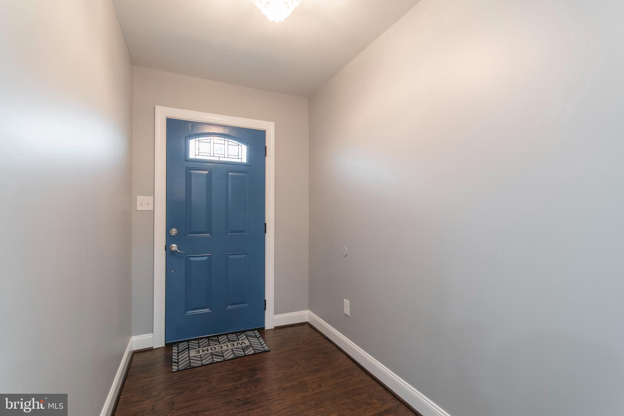 25 West Roland Road Brookhaven, PA 19015 - Photo 21 of 22 Entry Foyer/Mudroom