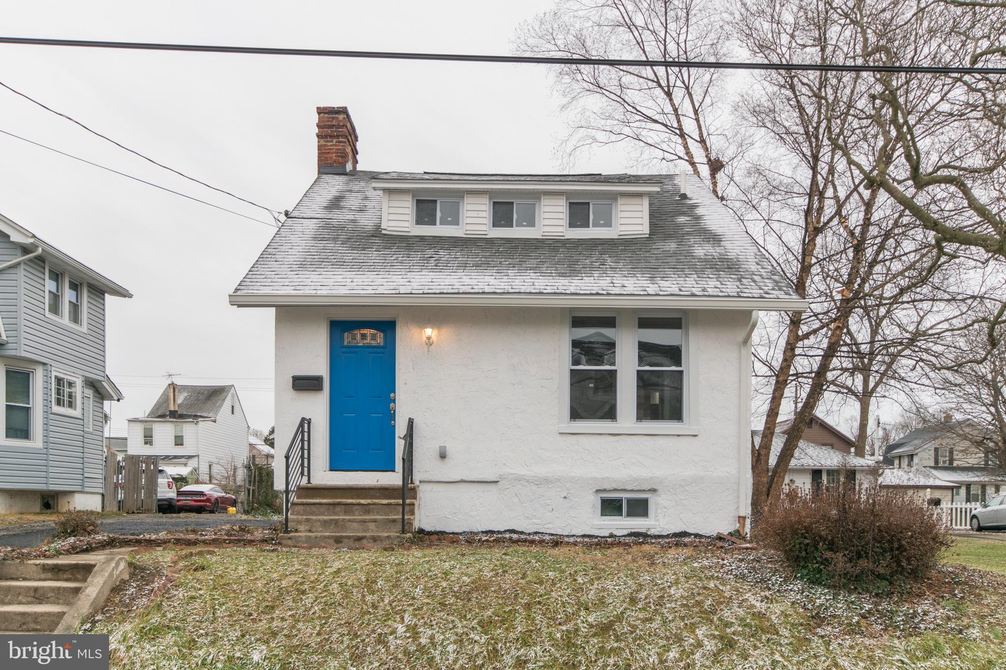 25 West Roland Road Brookhaven, PA 19015 - Photo 22 of 22 Front