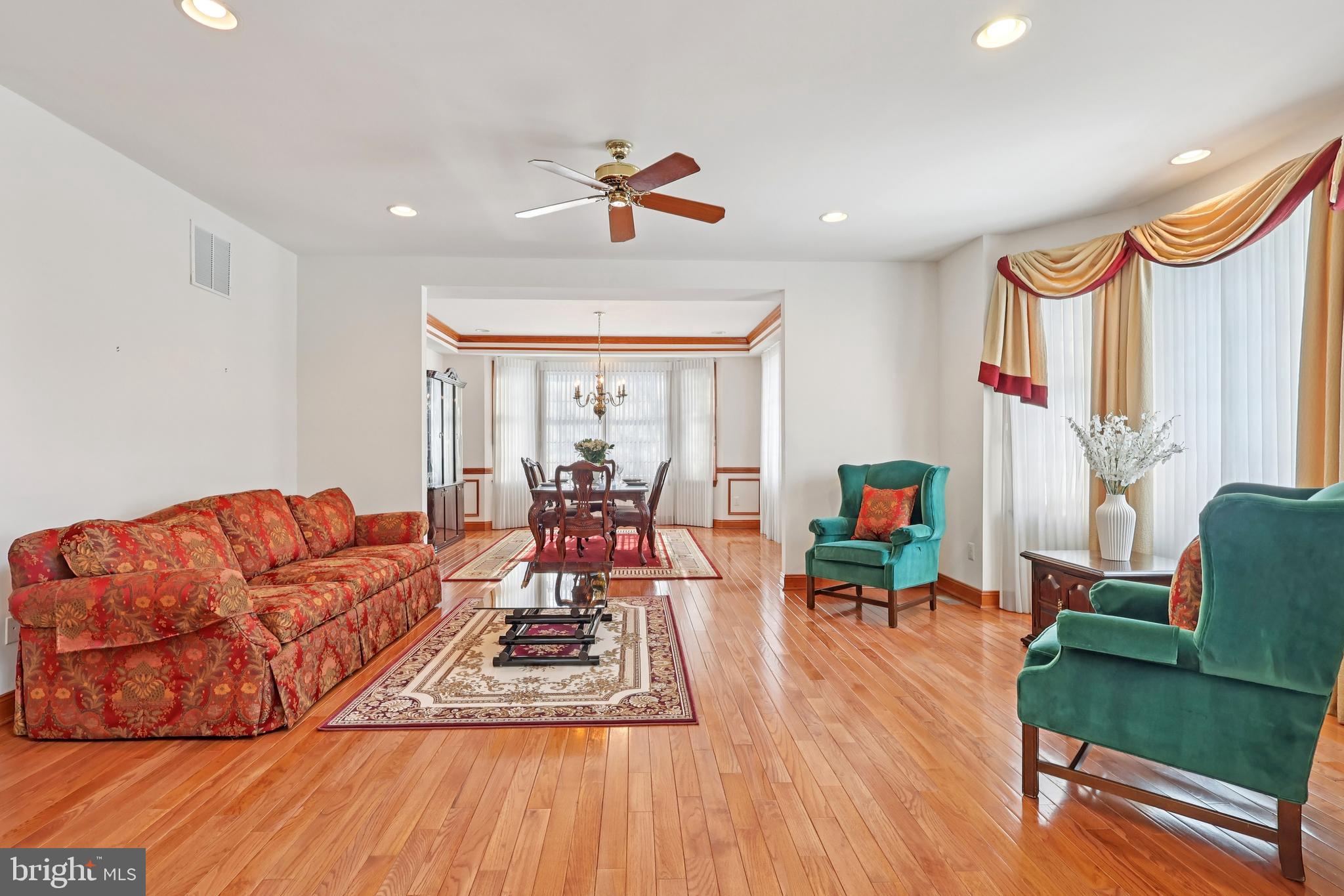 2 Kyle Court Mount Laurel, NJ 08054 - Photo 7 of 42 a living room with furniture and a wooden floor