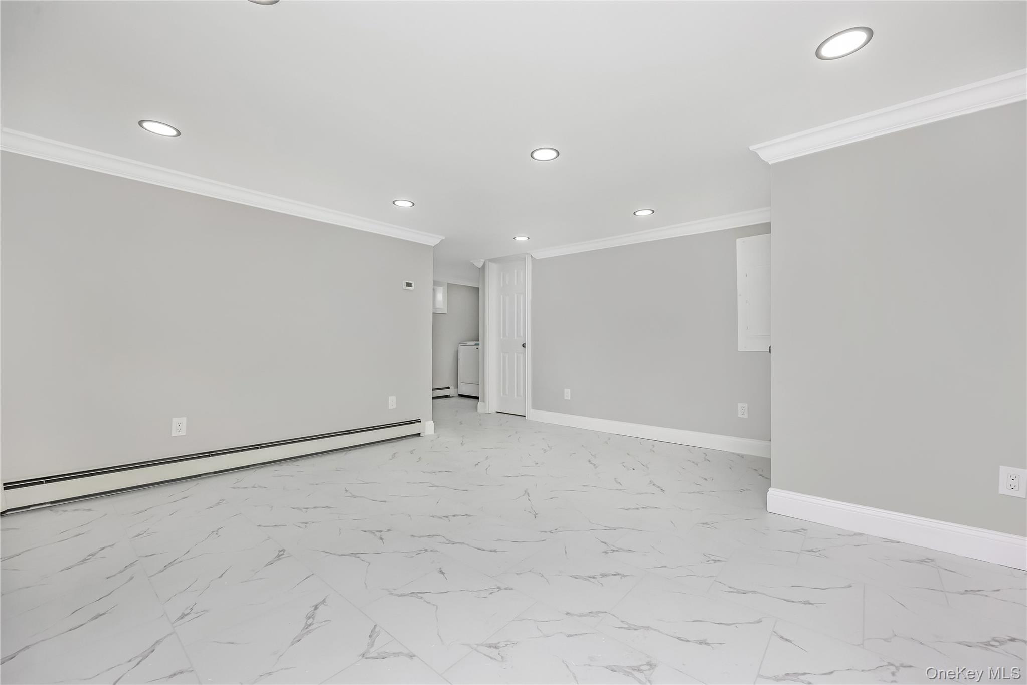 58 Remsen Avenue Hempstead, NY 11550 - Photo 23 of 27