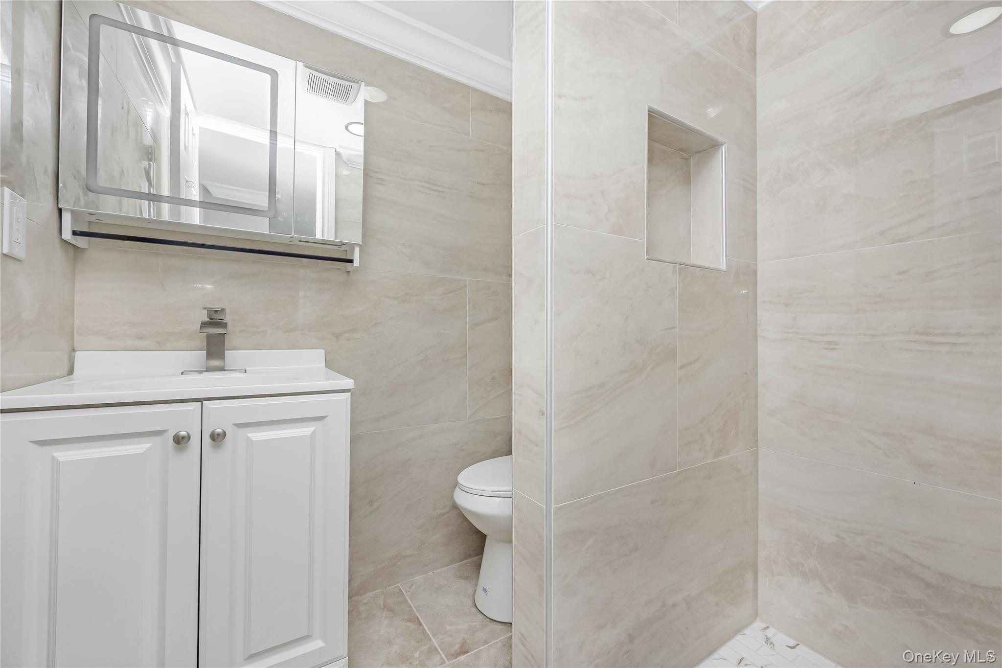 58 Remsen Avenue Hempstead, NY 11550 - Photo 25 of 27