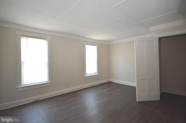 $1,850 | 105 East North Avenue, Hagerstown, MD 21740