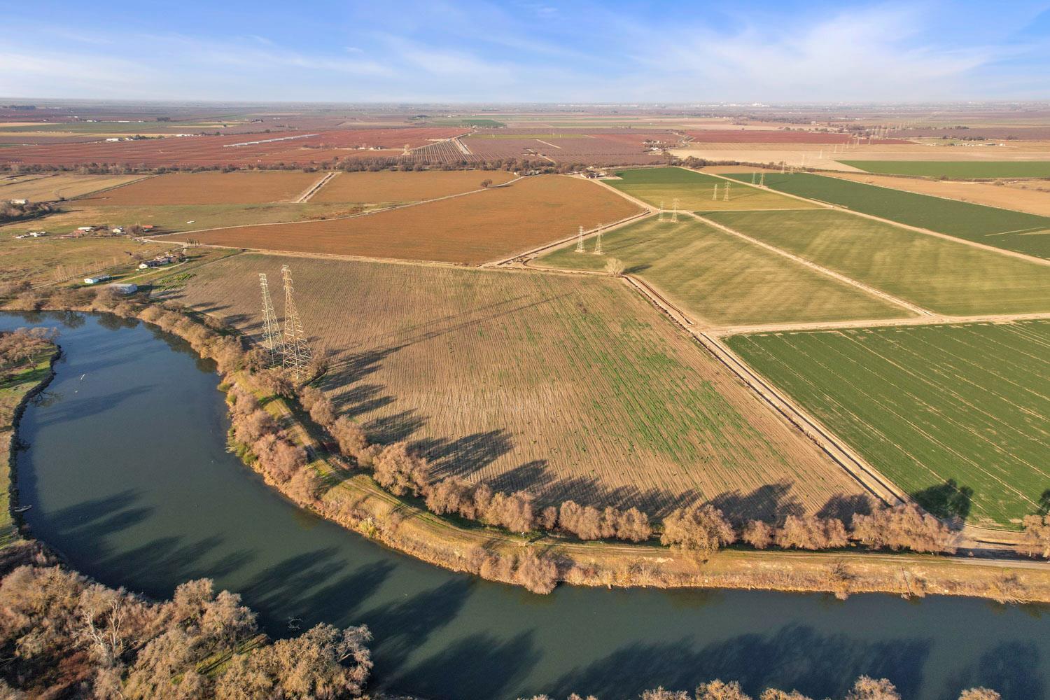 16321 South Wing Levee Road Stockton, CA 95206 - Photo 2 of 71