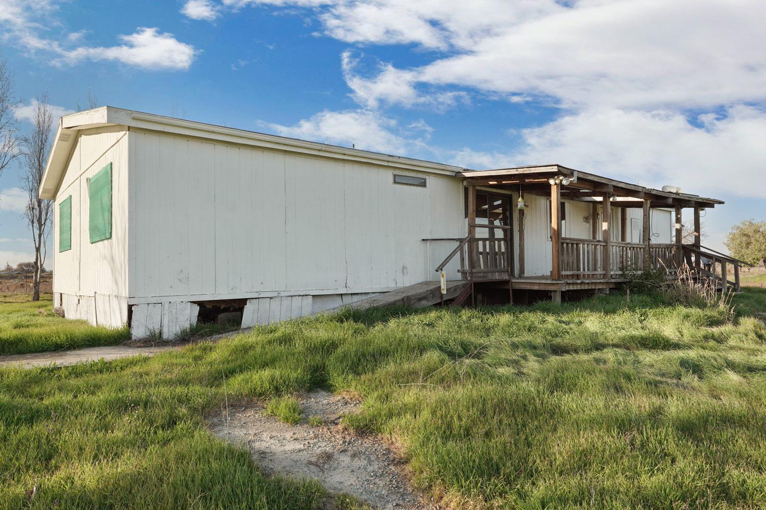 16321 South Wing Levee Road Stockton, CA 95206 - Photo 52 of 71