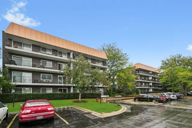 $279,000 | 9529 Bronx Place, Unit 314, Skokie, IL 60077