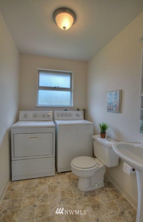12627 156th Avenue Southeast Renton, WA 98059 - Photo 12 of 14 Gallery Image 12