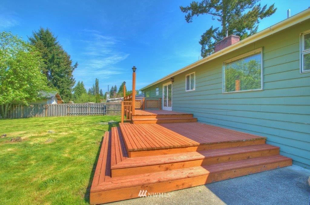 12627 156th Avenue Southeast Renton, WA 98059 - Photo 13 of 14 Gallery Image 13