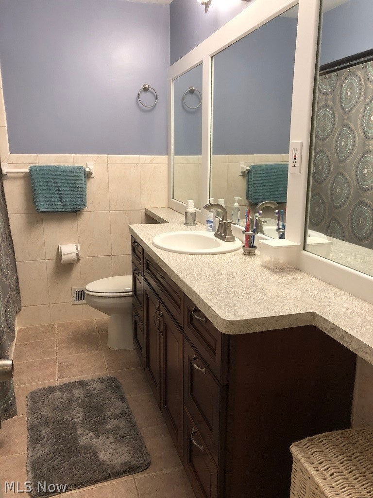 6399 Stanbury Road Parma, OH 44129 - Photo 9 of 20 Gallery Image 9