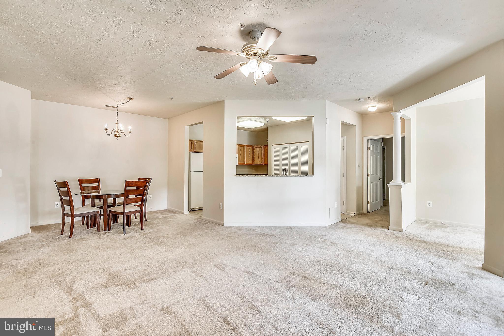 5474 Glenthorne Court Baltimore, MD 21237 - Photo 5 of 26 Living Room/Dining Area