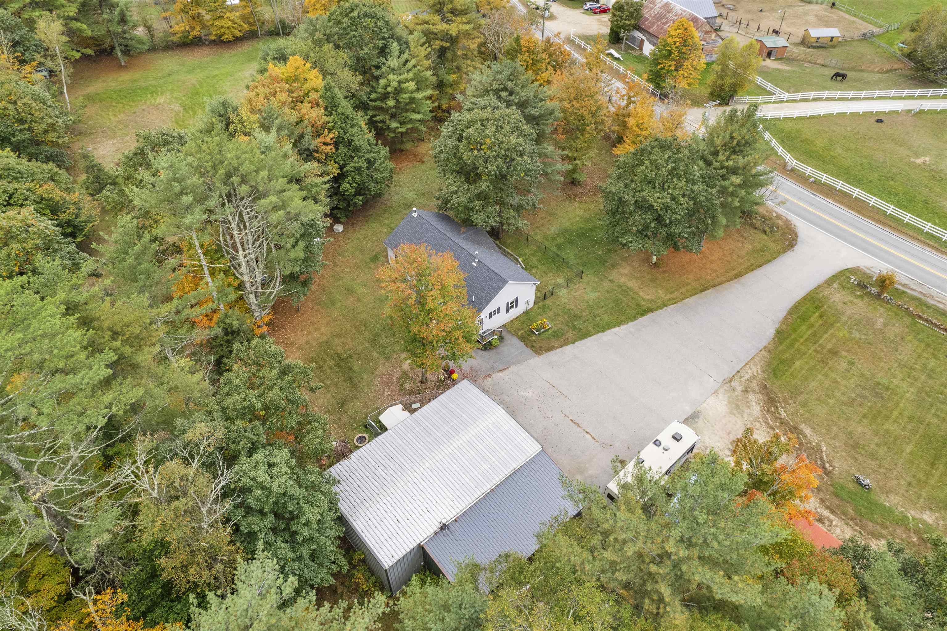 34 Raymond Road Deerfield, NH 03037 - Photo 26 of 46