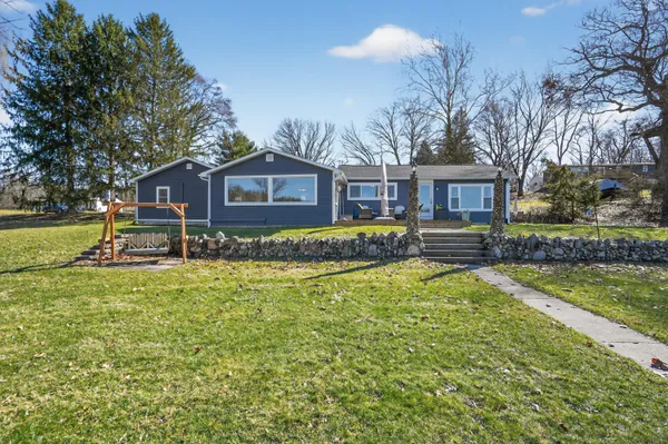 $469,000 | 30994 Highway 12, Sturgis, MI 49091