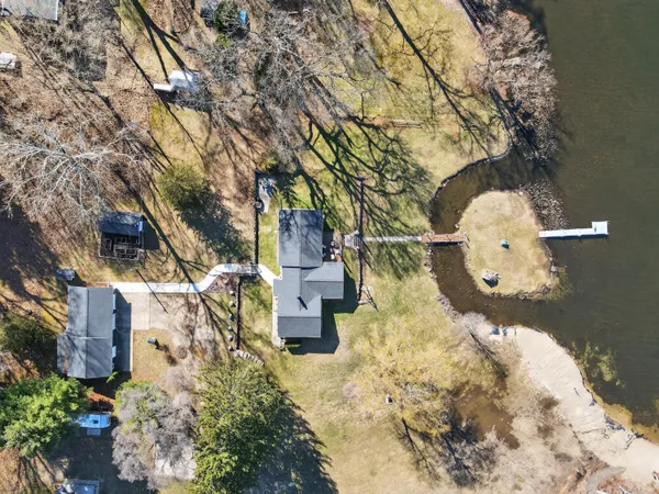 $469,000 | 30994 Highway 12, Sturgis, MI 49091