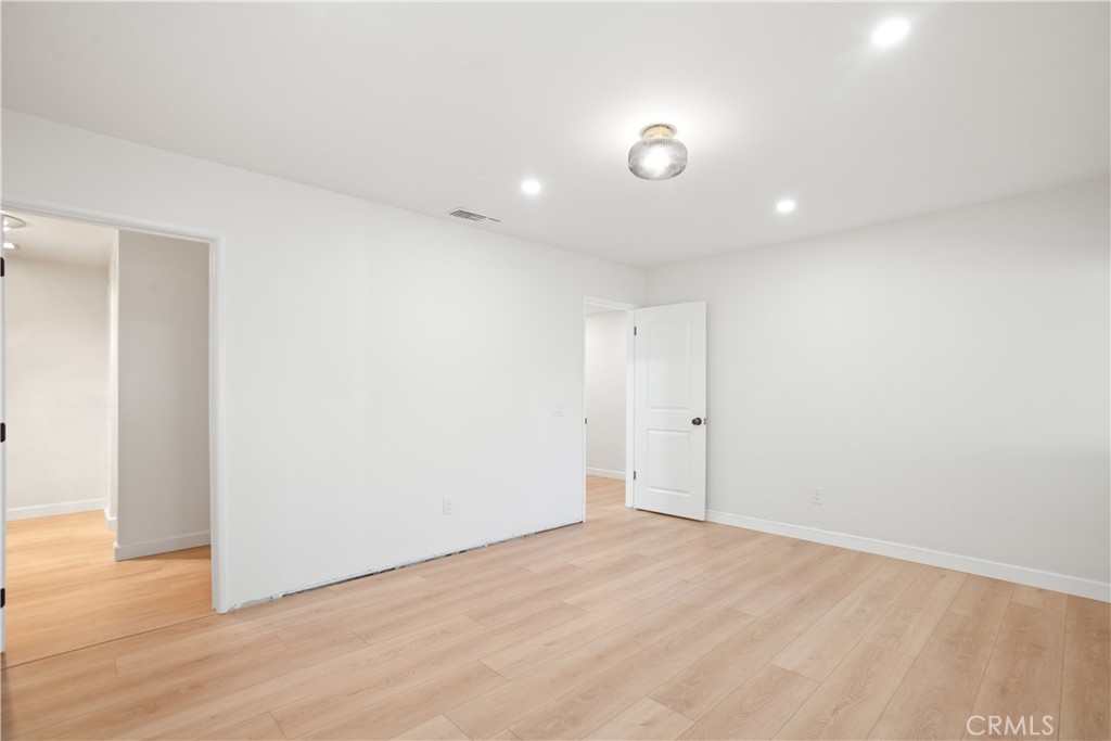 1185 La Subida Court Riverside, CA 92507 - Photo 10 of 37