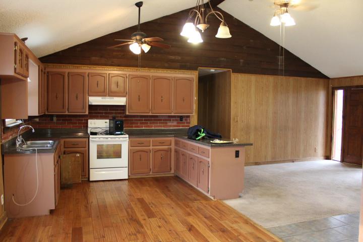 2140 Castelow Road Greenbrier, TN 37073 - Photo 4 of 29 Gallery Image 4