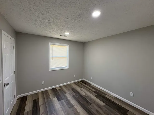 $187,000 | 112 West 2nd Street, Birdseye, IN 47513