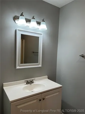 $800 | 5725 Aftonshire Drive, Fayetteville, NC 28304