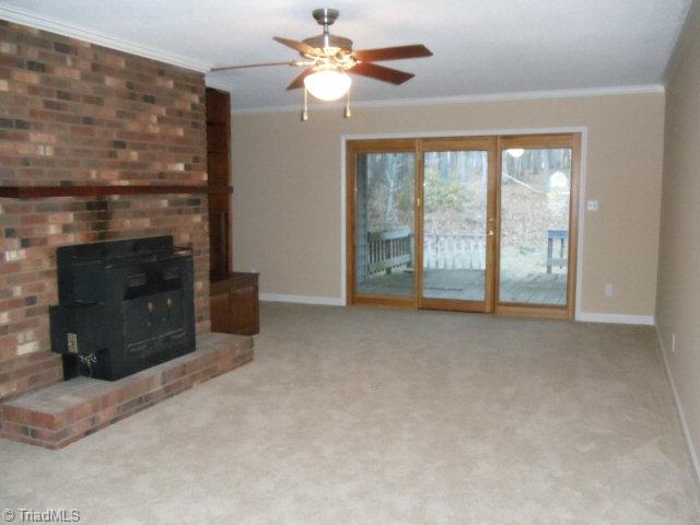 373 Don Walters Road Jefferson, NC 28640 - Photo 2 of 17 Den