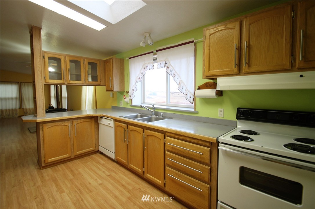 7260 Robbins Road Ellensburg, WA 98926 - Photo 3 of 17 Gallery Image 3