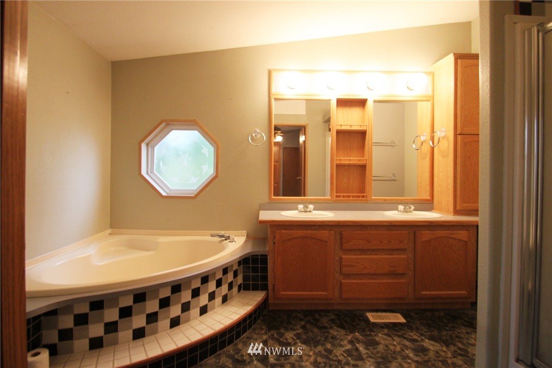 7260 Robbins Road Ellensburg, WA 98926 - Photo 10 of 17 Gallery Image 10