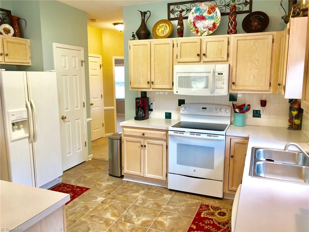 6265 Spring Park Road Clemmons, NC 27012 - Photo 16 of 26 Gallery Image 16