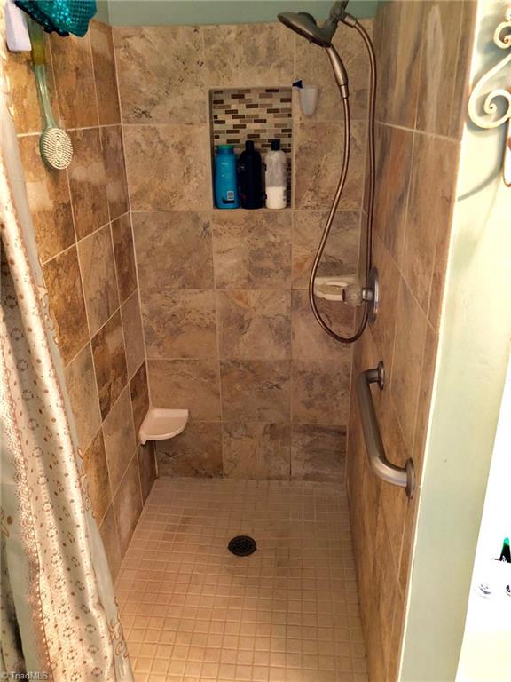 6265 Spring Park Road Clemmons, NC 27012 - Photo 23 of 26 Gallery Image 23