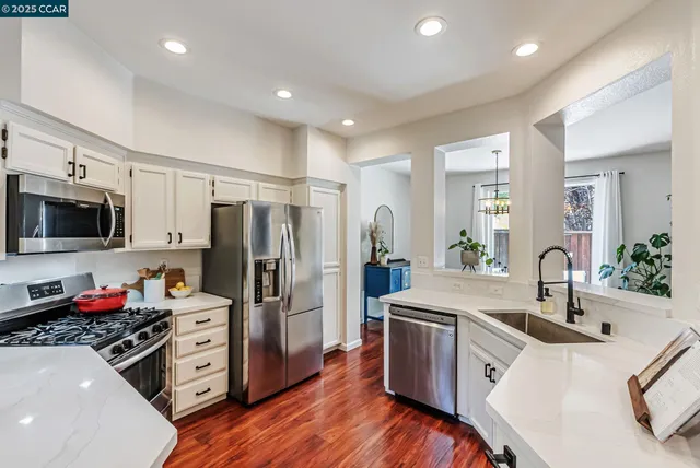 $925,000 | 10630 Roys Hill Lane, Dublin, CA 94568