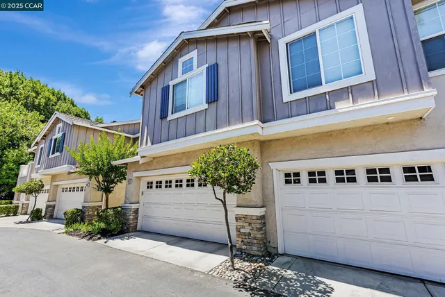 $925,000 | 10630 Roys Hill Lane, Dublin, CA 94568