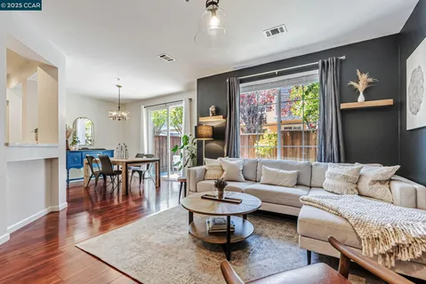 $925,000 | 10630 Roys Hill Lane, Dublin, CA 94568