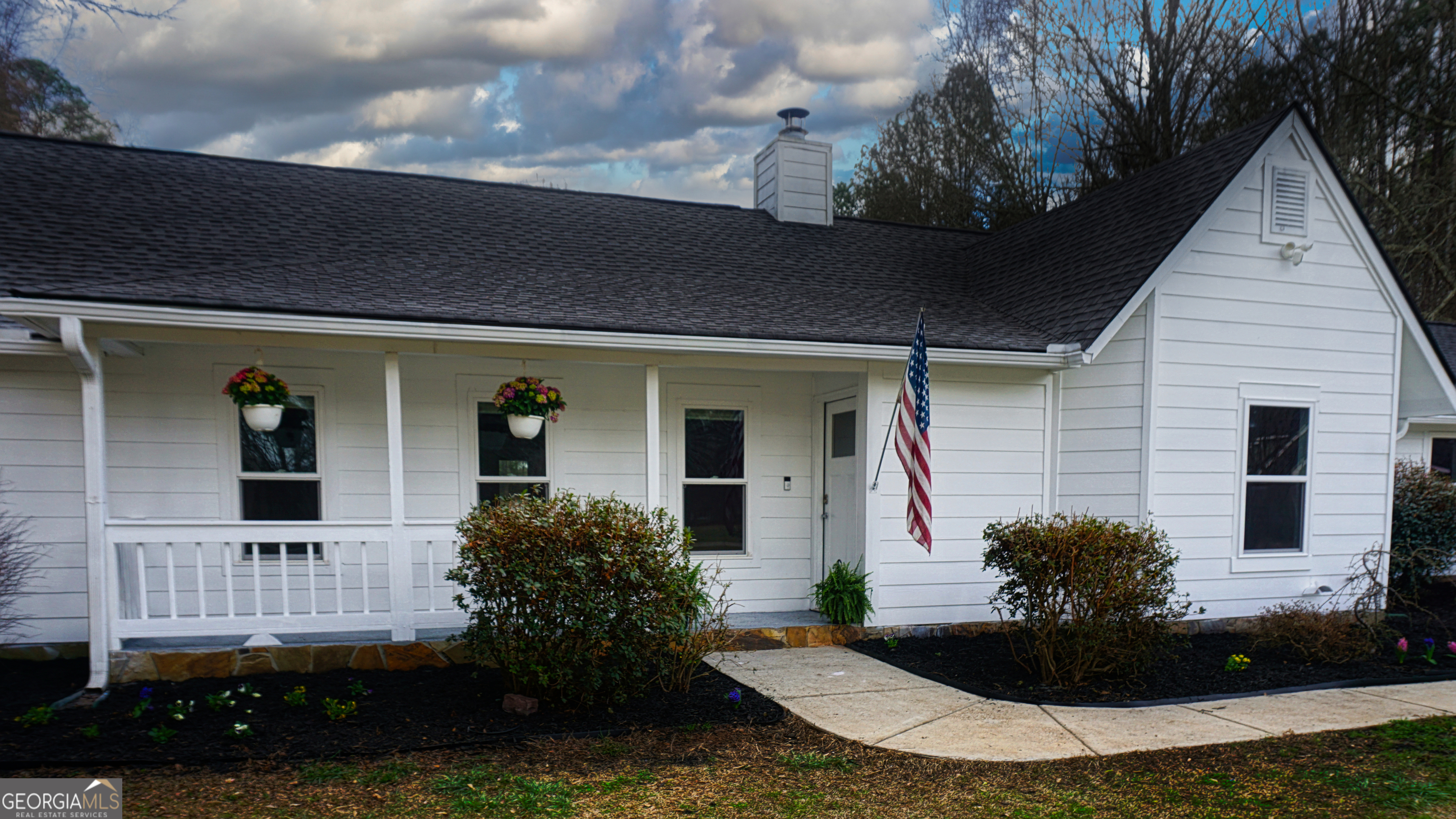 135 Dixie Lane Covington, GA 30014 - Photo 1 of 85 Front of Structure