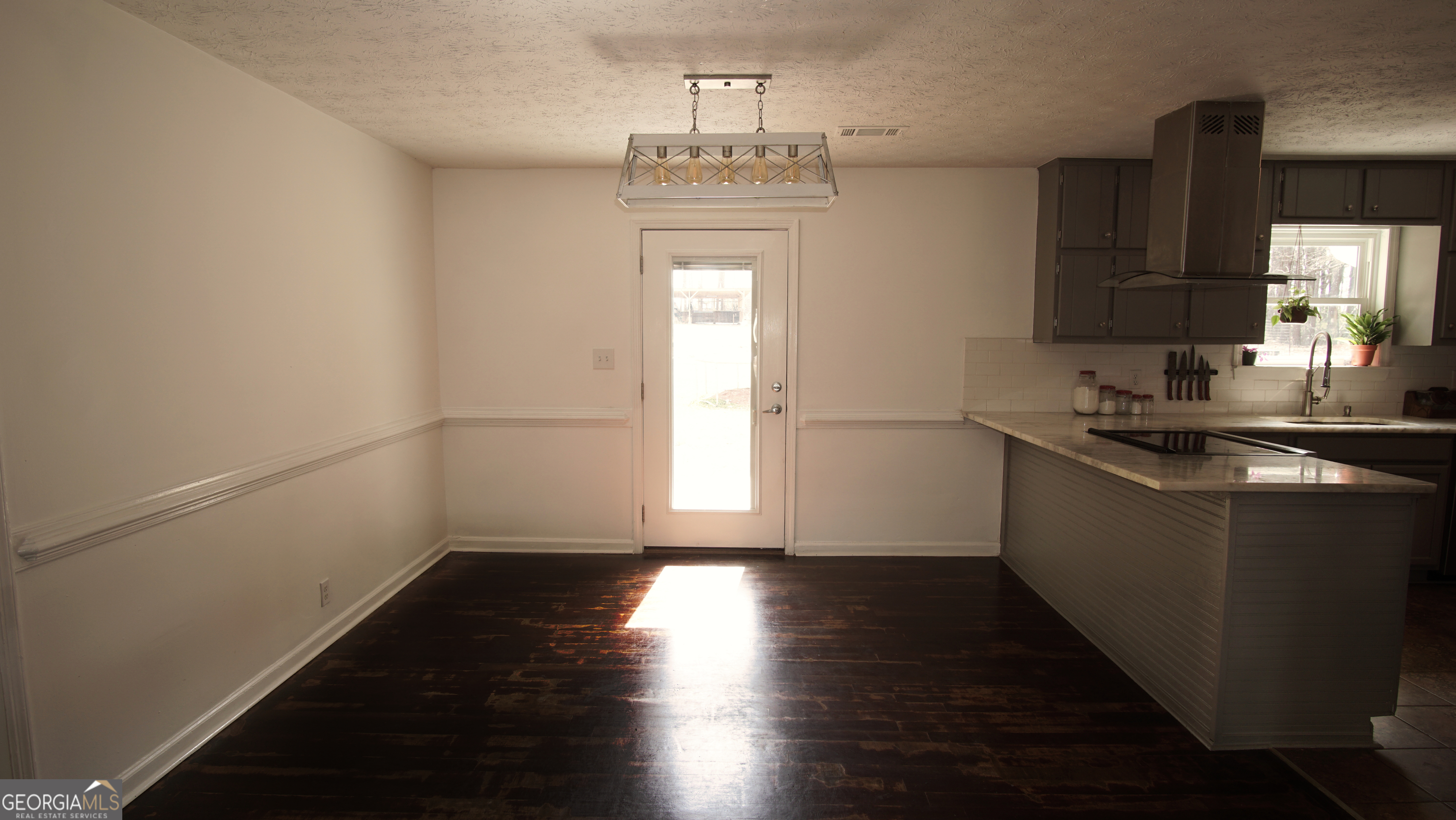 135 Dixie Lane Covington, GA 30014 - Photo 20 of 85 Dining Area