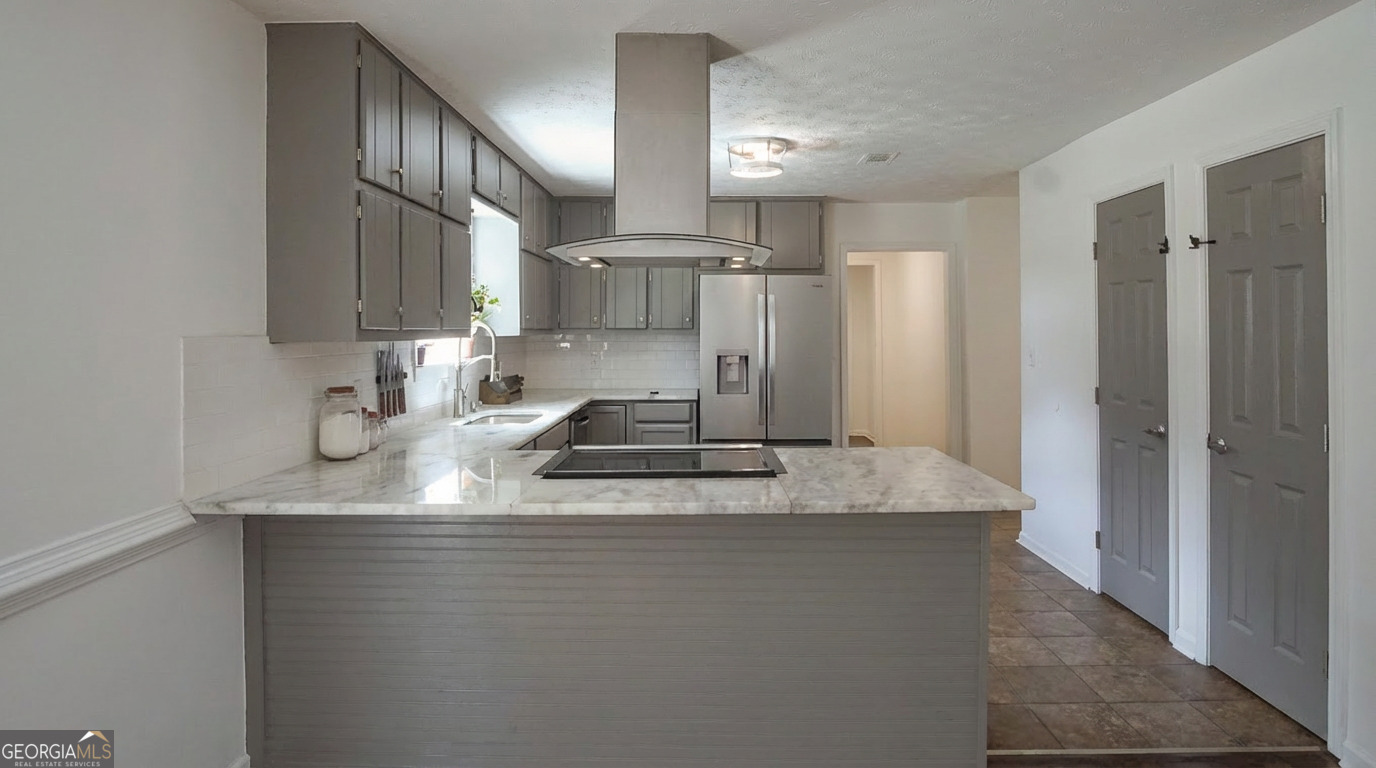 135 Dixie Lane Covington, GA 30014 - Photo 24 of 85 Kitchen