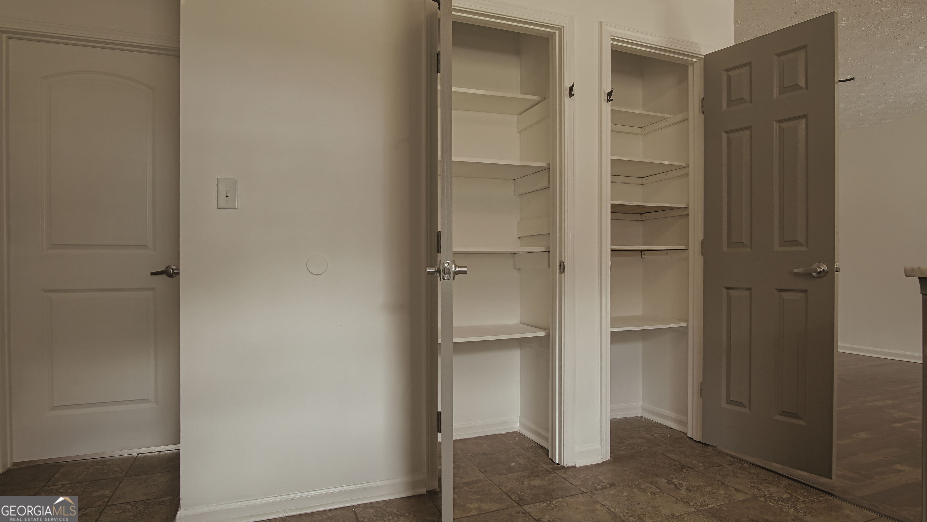 135 Dixie Lane Covington, GA 30014 - Photo 29 of 85 Double Pantry