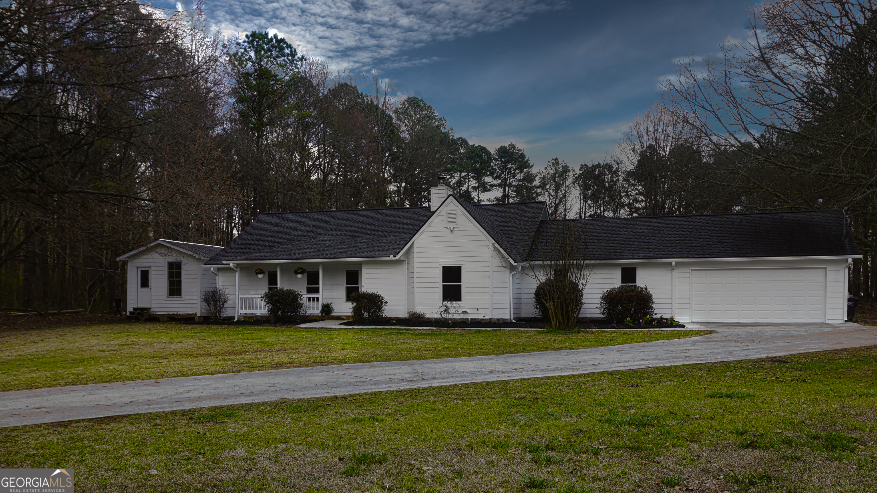 135 Dixie Lane Covington, GA 30014 - Photo 3 of 85 Front of Home