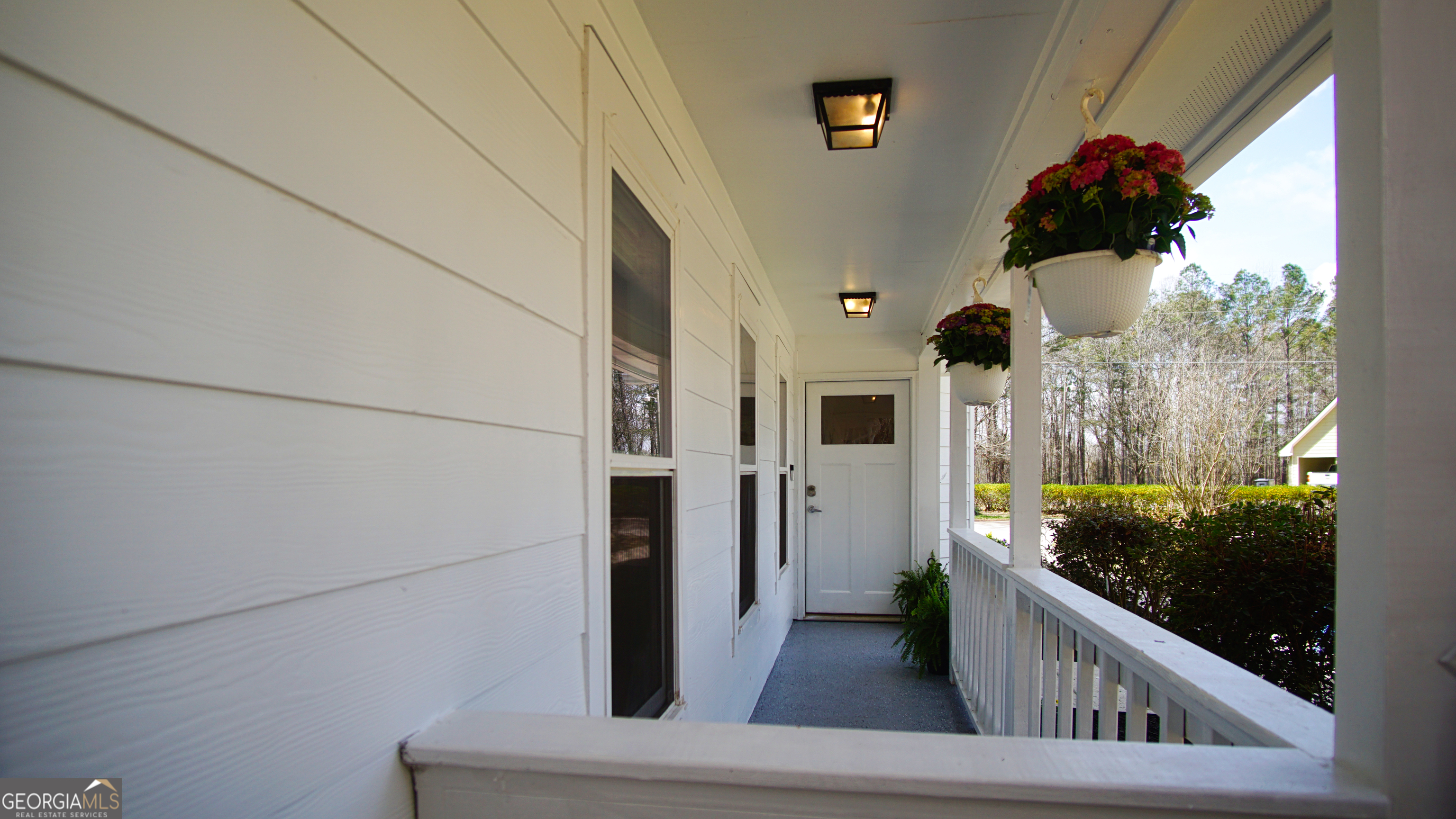 135 Dixie Lane Covington, GA 30014 - Photo 10 of 85 Front Porch and Door