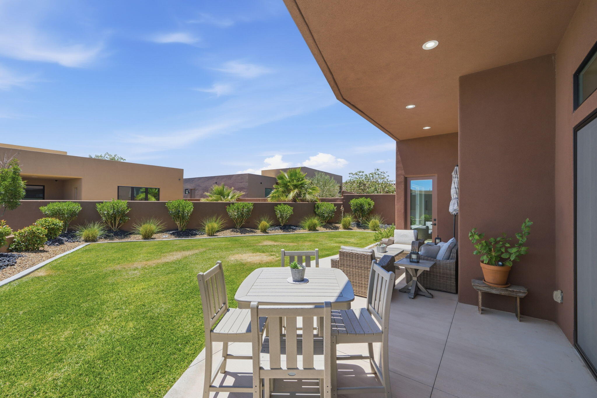 5429 West Copper Cliffs Way Hurricane, UT 84737 - Photo 40 of 48 Backyard patio