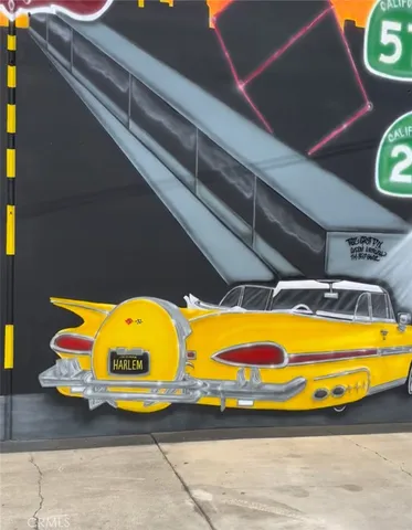 $9,500 | 219 1st, Santa Ana, CA 92701