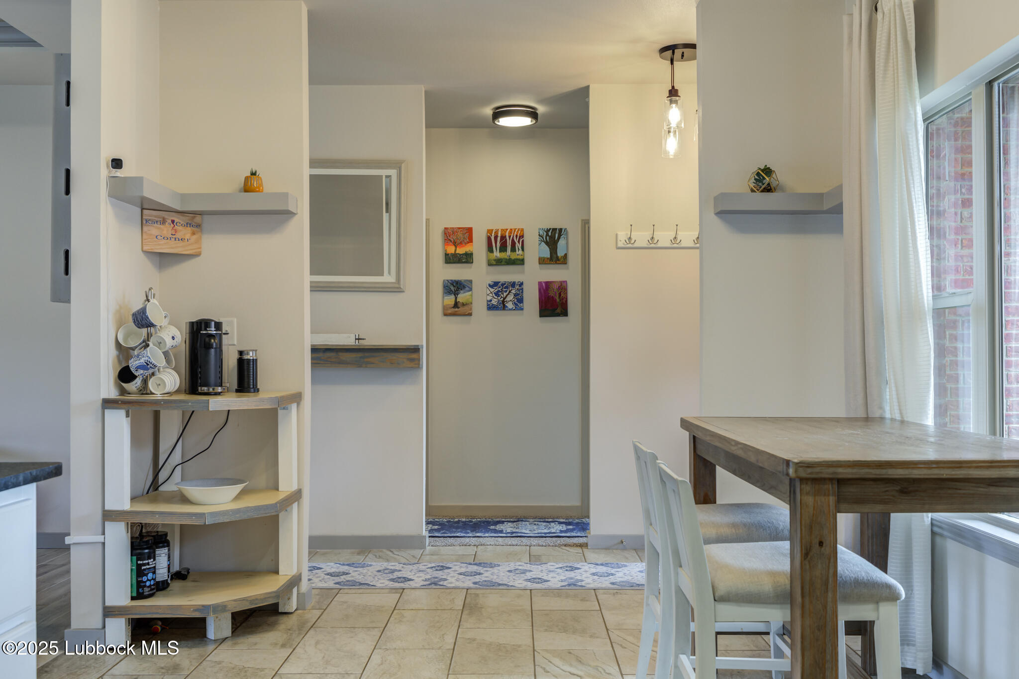 5218 Lehigh Street Lubbock, TX 79416 - Photo 23 of 39 a view of kitchen