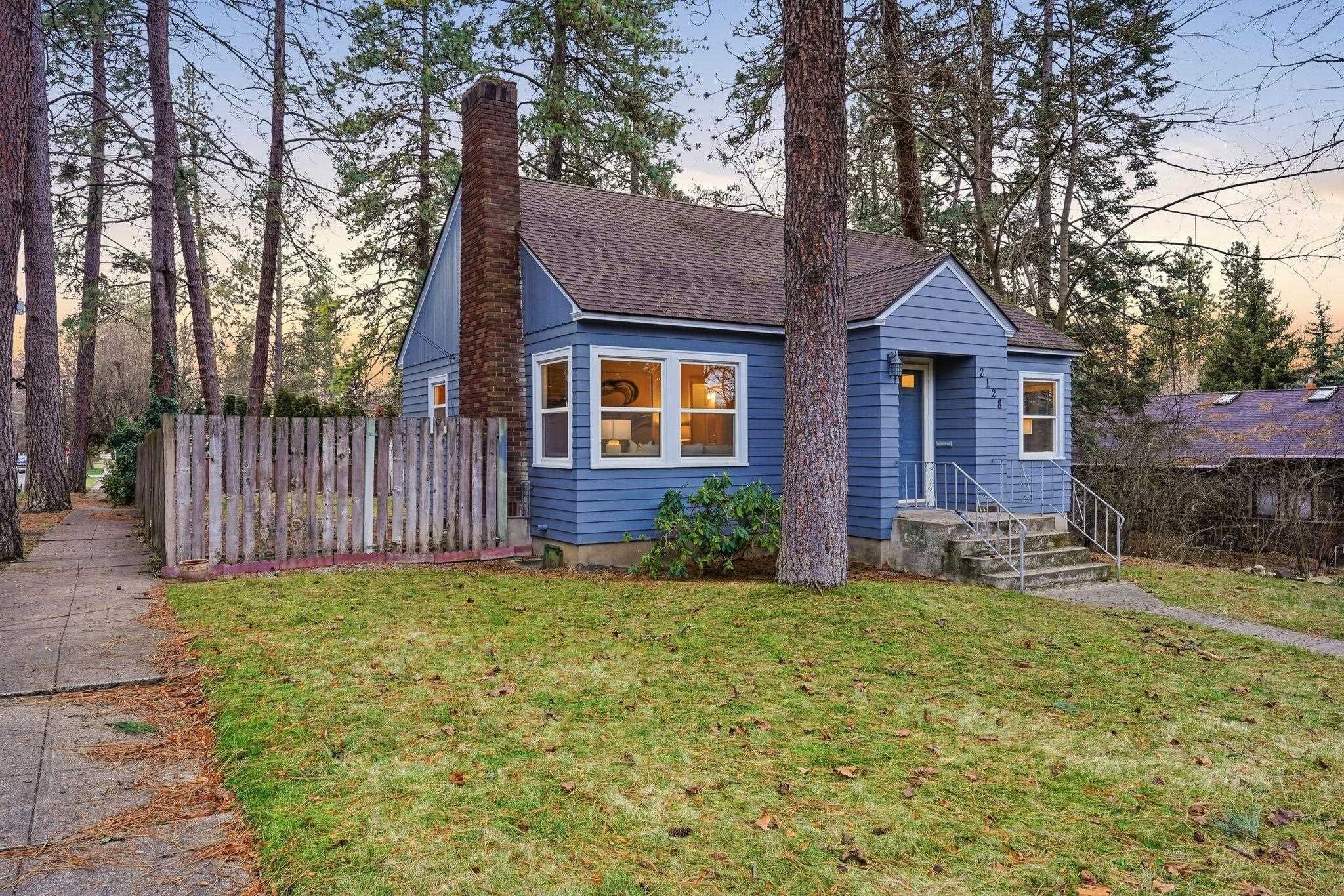 2128 South Post Street Spokane, WA 99203 - Photo 2 of 28 Gallery Image 2