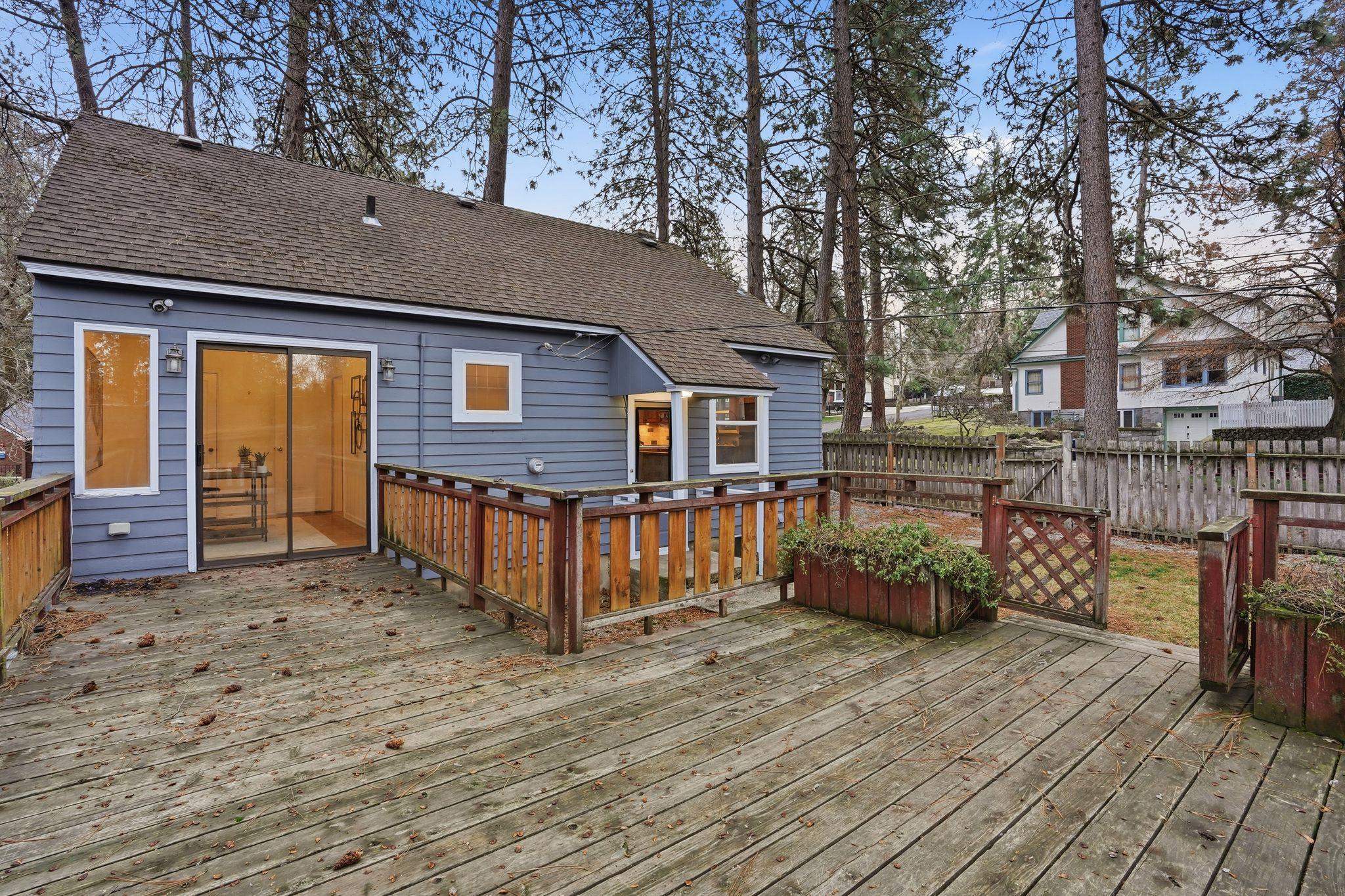 2128 South Post Street Spokane, WA 99203 - Photo 23 of 28 Gallery Image 23