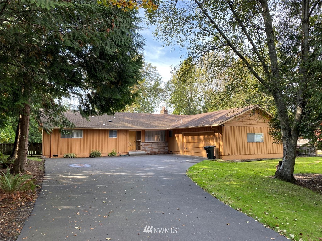 3129 Virginia Way Longview, WA 98632 - Photo 1 of 24 Gallery Image 1